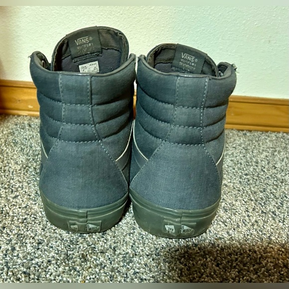 Vans - high top - gray - size 12 - Picture 4 of 6